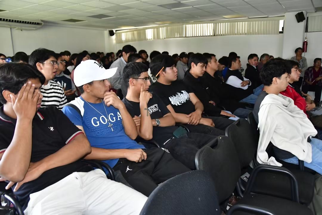 Estudiantes de la UTT denuncian acoso e intimidación por parte de docente