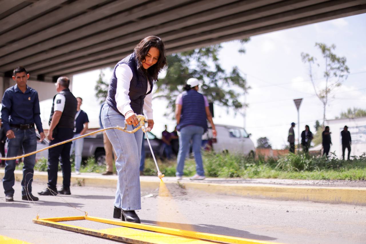 Impulsa Lupita Cuautle entornos más seguros y dignos con Jornada de Limpieza Comunitaria en San Francisco Acatepec