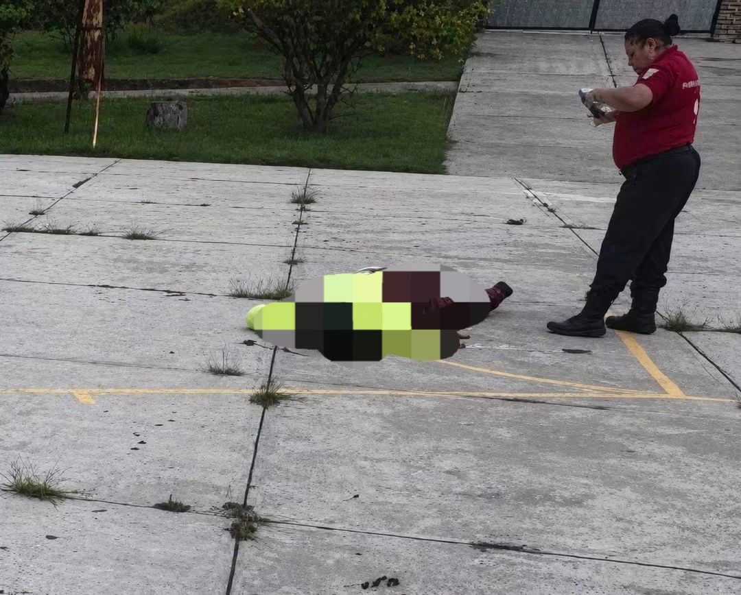 Asesinato de conserje en telesecundaria de Ixtacuixtla causa conmoción y exige respuestas de seguridad