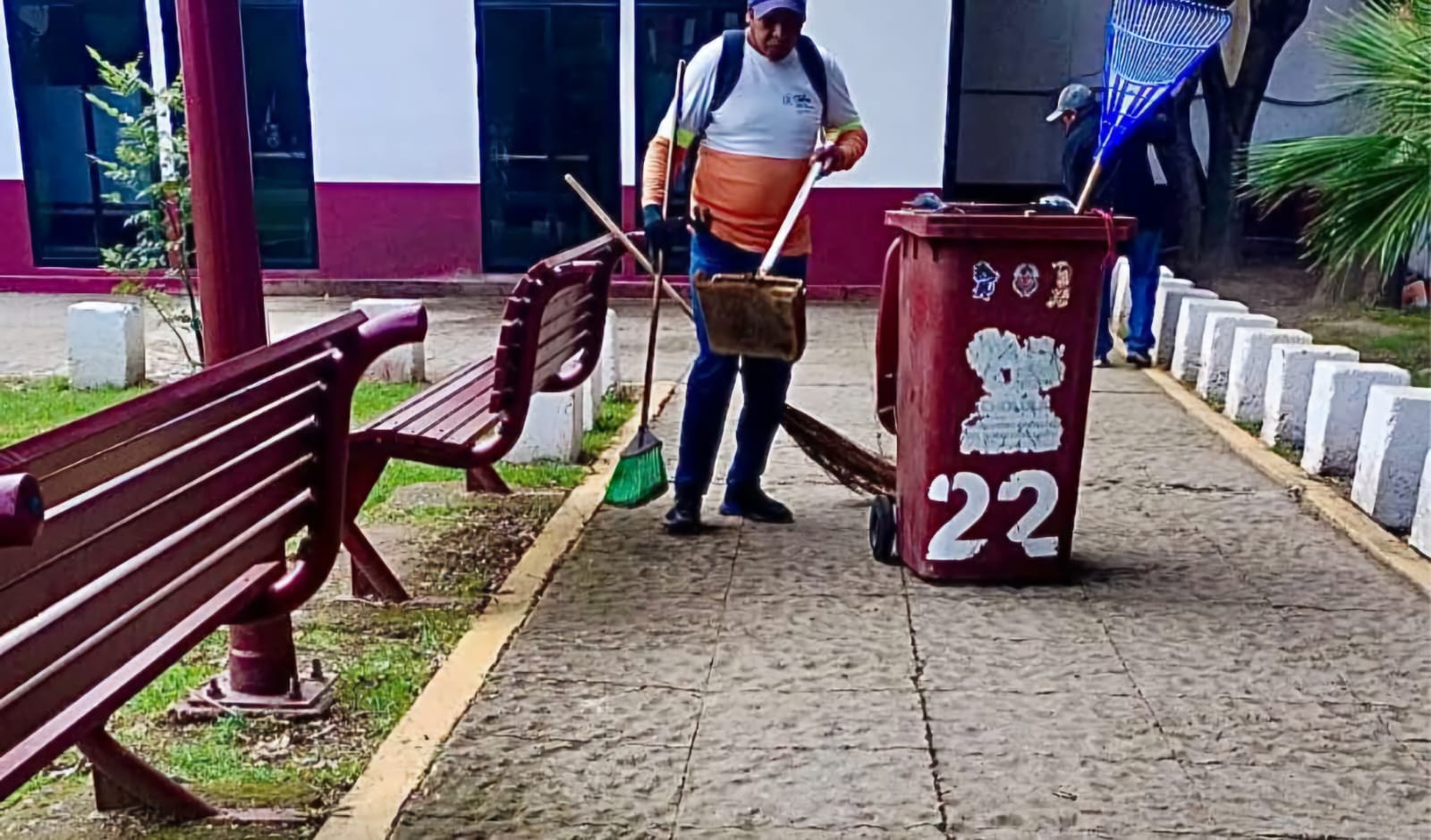 Realizan jornada de limpieza y mantenimiento en el Deportivo Tlachtli de San Pedro Cholula