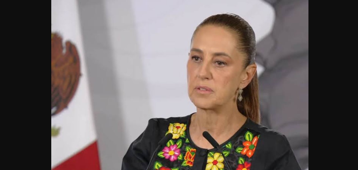 Claudia Sheinbaum y Marcelo Ebrard durante una reunión sobre el T-MEC.