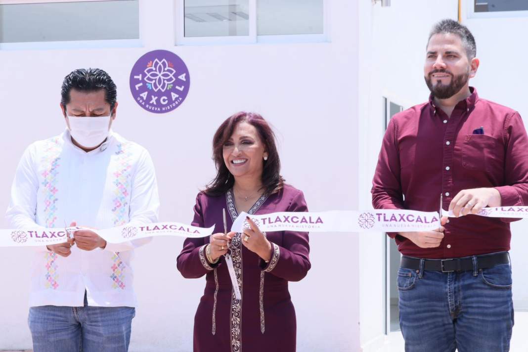 Nuevo panteón municipal de Totolac inaugurado por autoridades estatales.