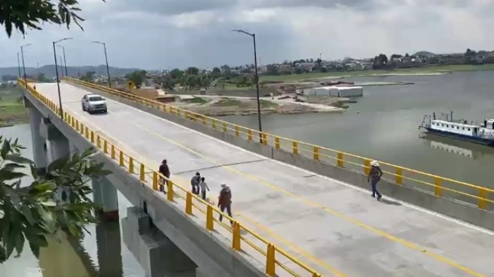 Tras 11 meses de obra abren circulación en el nuevo puente de La Panga
