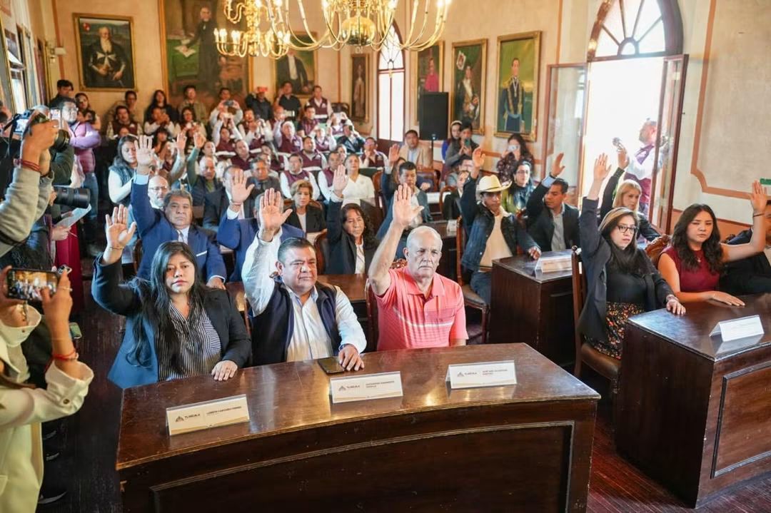 Carlos López Suárez asume la presidencia municipal de Tlaxcala tras licencia de Alfonso
