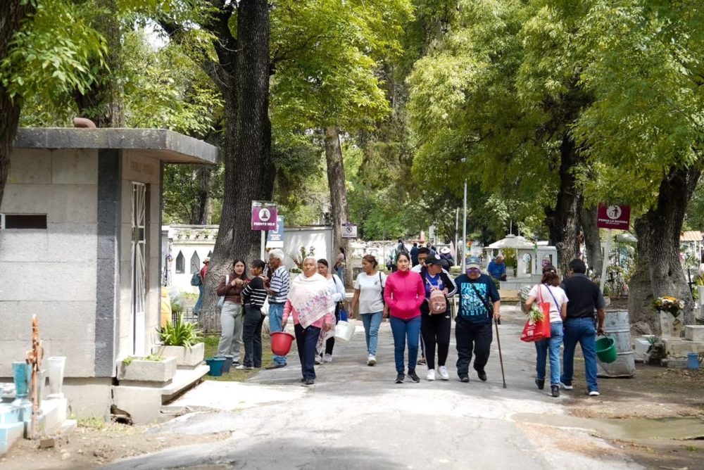 Visita de más de 33 mil personas al Panteón Municipal concluye con saldo blanco