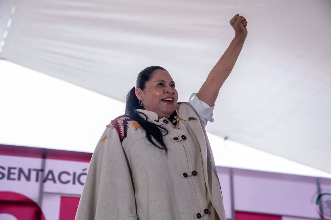 Ana Lilia Rivera se separa del Senado; inicia una nueva etapa política