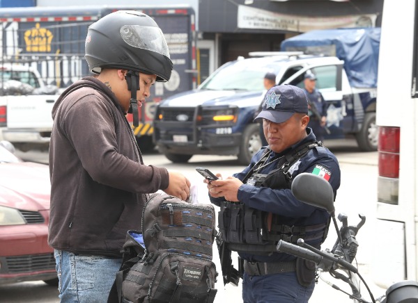 Iniciará en julio la entrega de chips para motocicletas en Puebla 