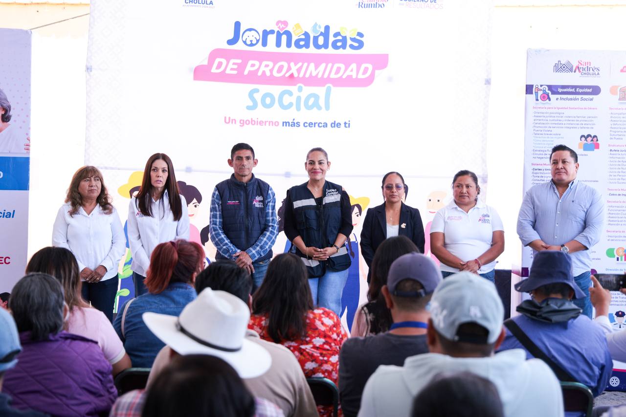 Acerca Lupita Cuautle atención integral a familias de San Francisco Acatepec