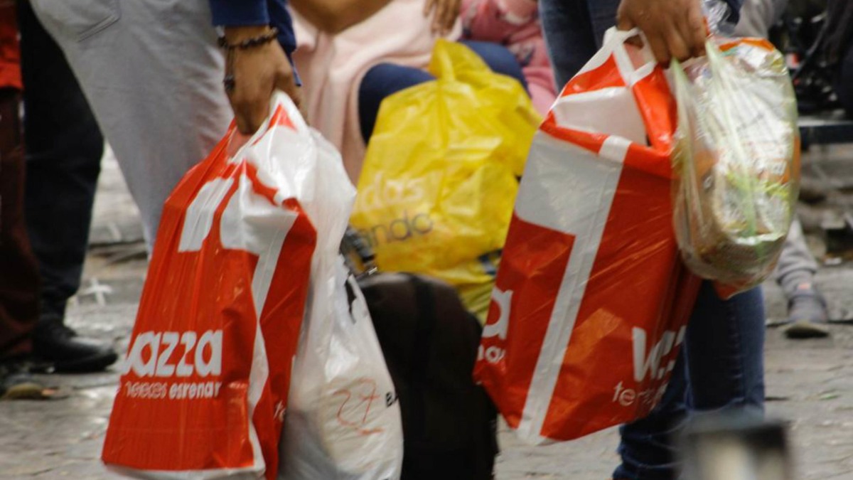 Ayuntamiento de Puebla retomará prohibición de bolsas de plástico; multas iniciarán en seis meses