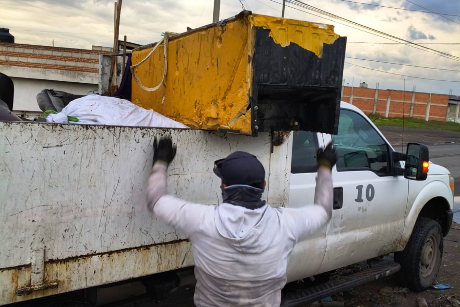 Organismo de Limpia refuerza la atención de puntos rojos para recuperar los espacios públicos                                                                                            