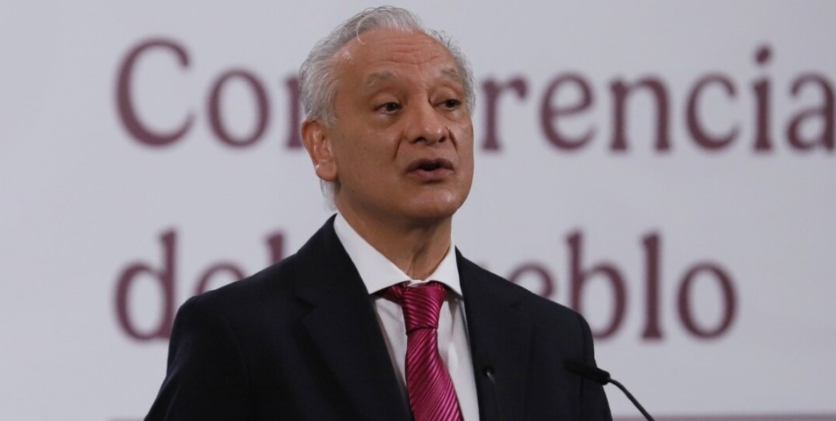 Víctor Rodríguez Padilla y Claudia Sheinbaum durante eventos públicos.