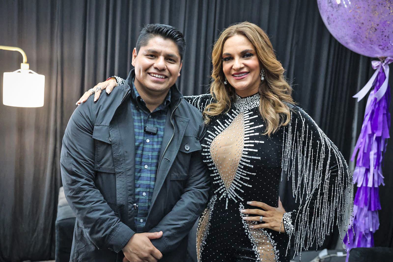 Aarón y su Grupo Ilusión ponen a bailar a miles en una noche inolvidable de la Feria Cuautlancingo 2026