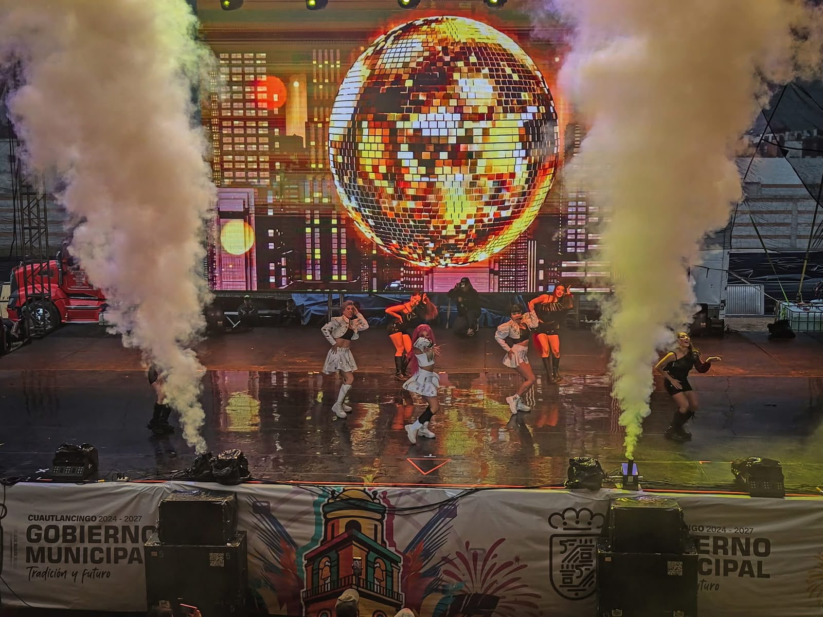 Espectáculos para toda la familia llenan de música, baile y diversión la Feria Cuautlancingo 2026