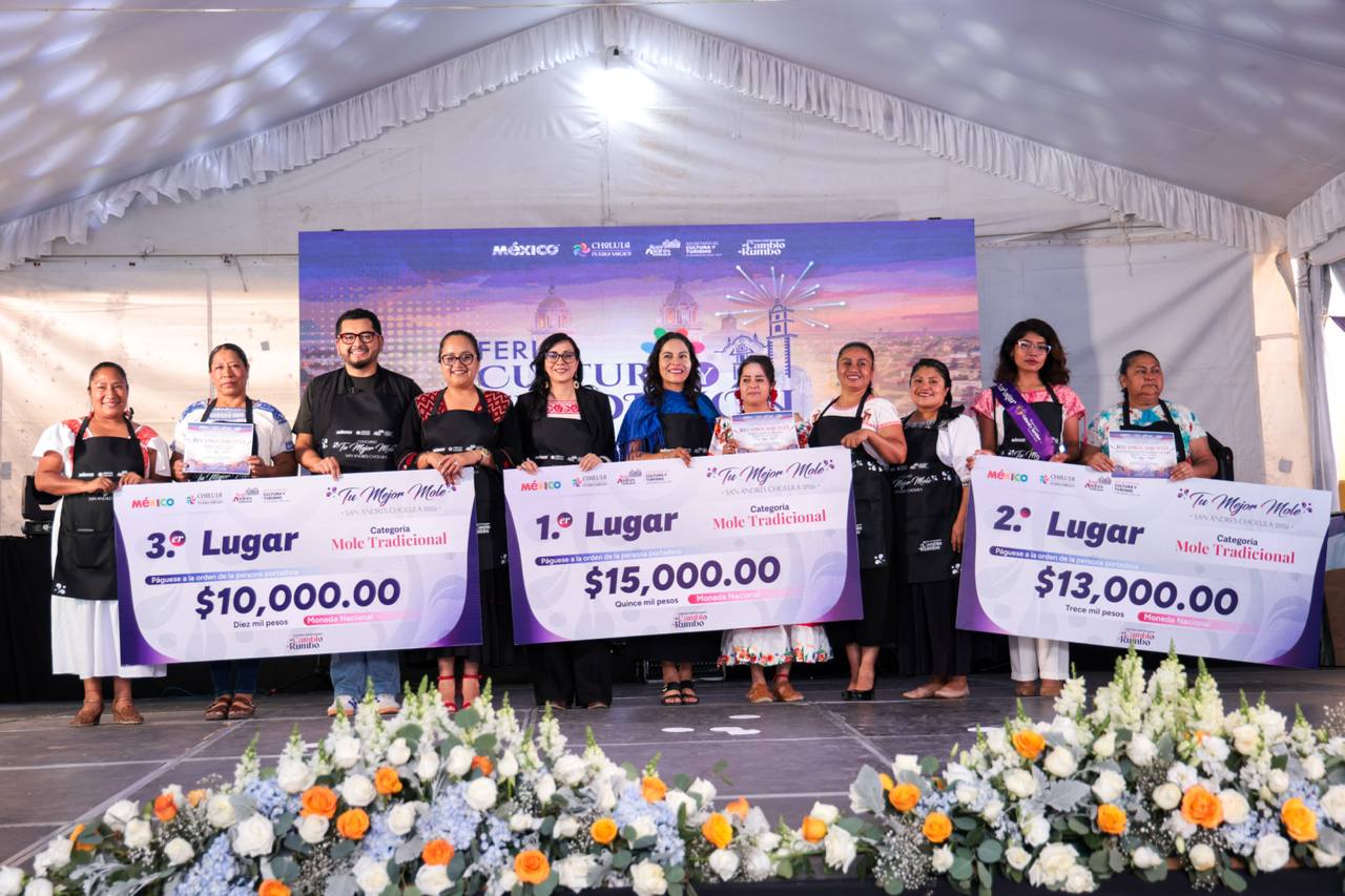 Premia Gobierno de San Andrés Cholula a las y los ganadores del concurso "Tu mejor mole 2026"