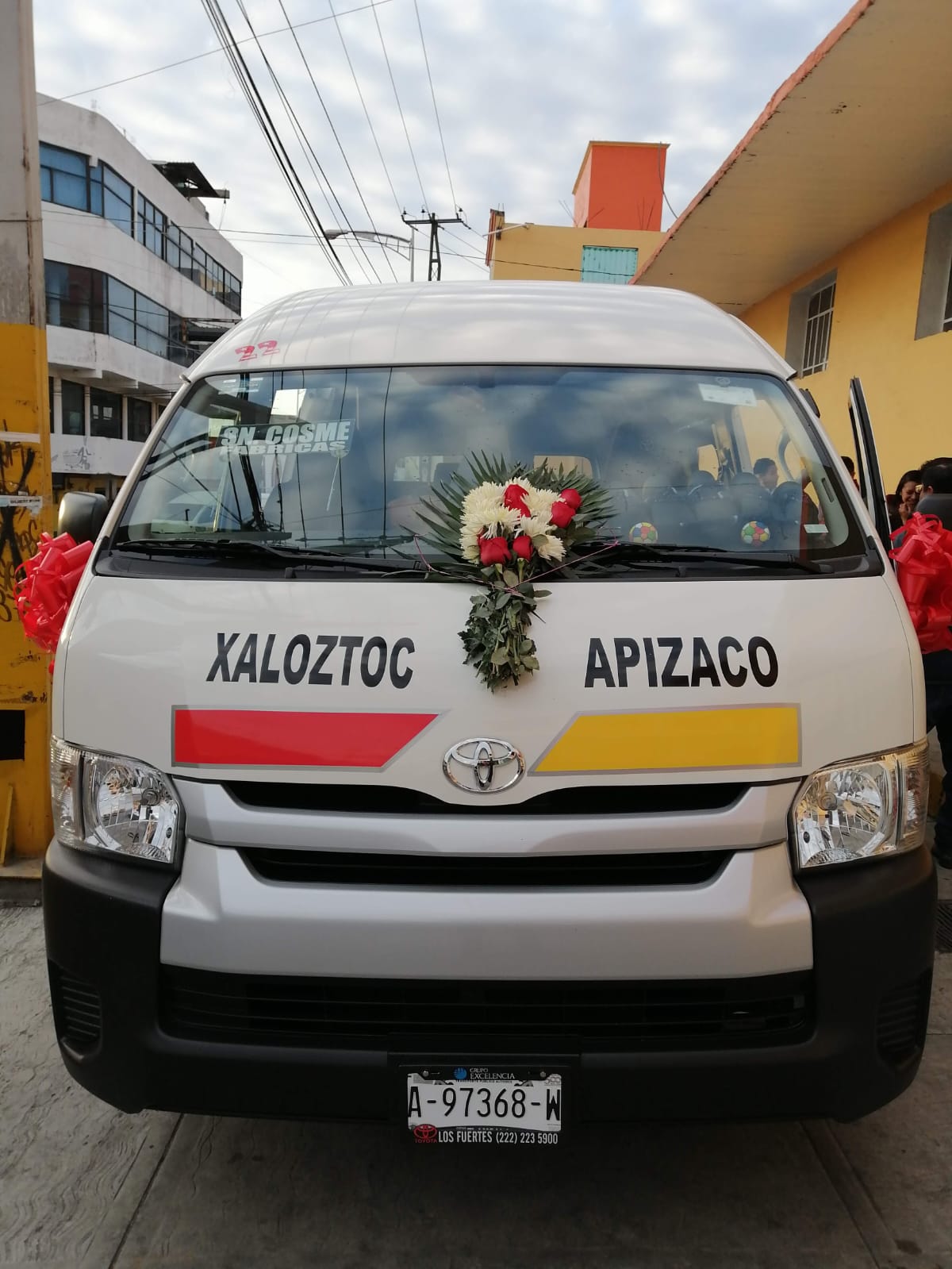 Encañonan y secuestran a conductor para robarle su Toyota Hiace en Xaloztoc; lo botaron en CIX II en Huamantla