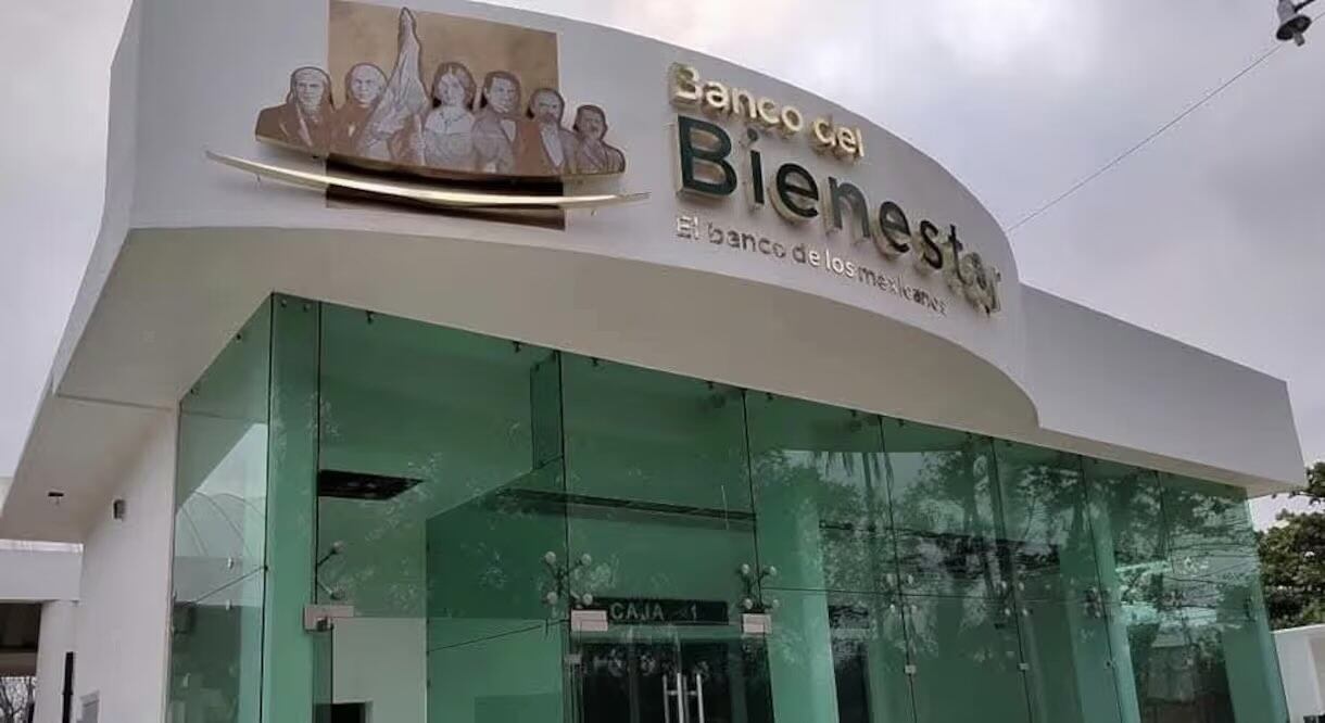 Tarjeta del Banco del Bienestar utilizada para recibir apoyos sociales.