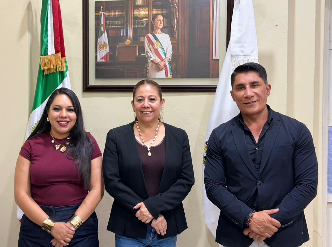 Tonantzin Fernández gestiona más obra comunitaria para las juntas auxiliares de San Pedro Cholula