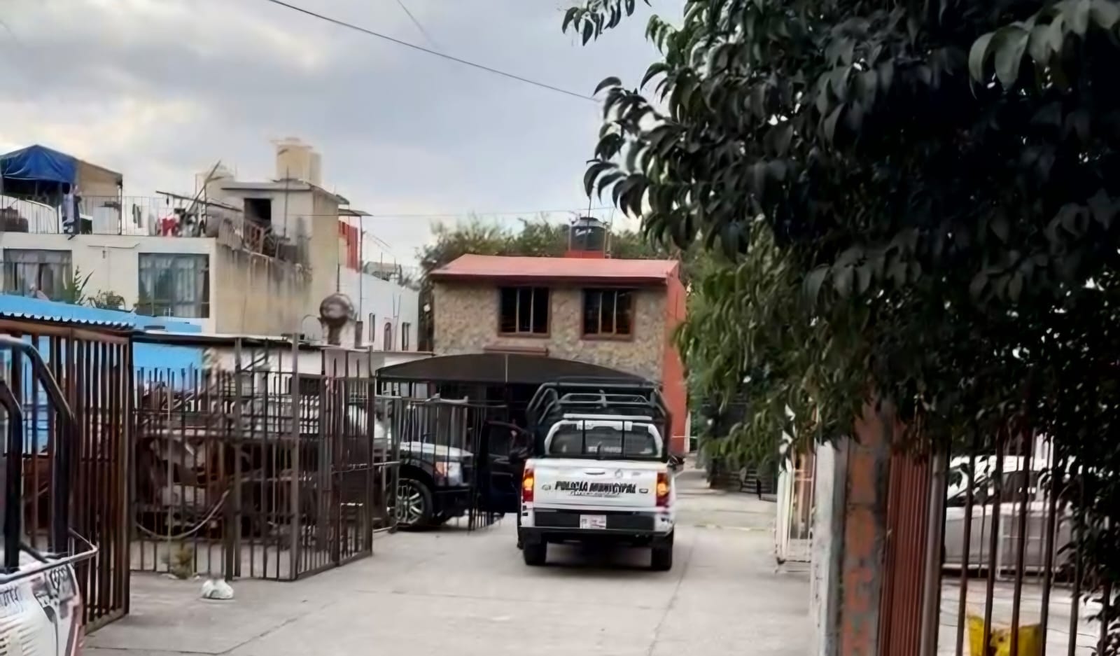 Autoridades investigan hallazgo de un cuerpo en vivienda de Sanctorum