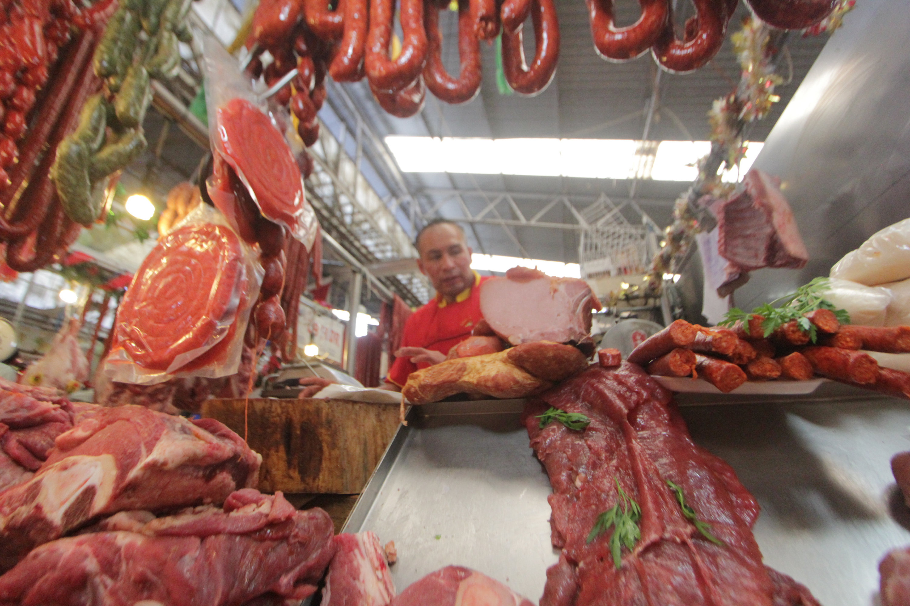 Decomisan una tonelada de carne sin certificación en operativos en Puebla