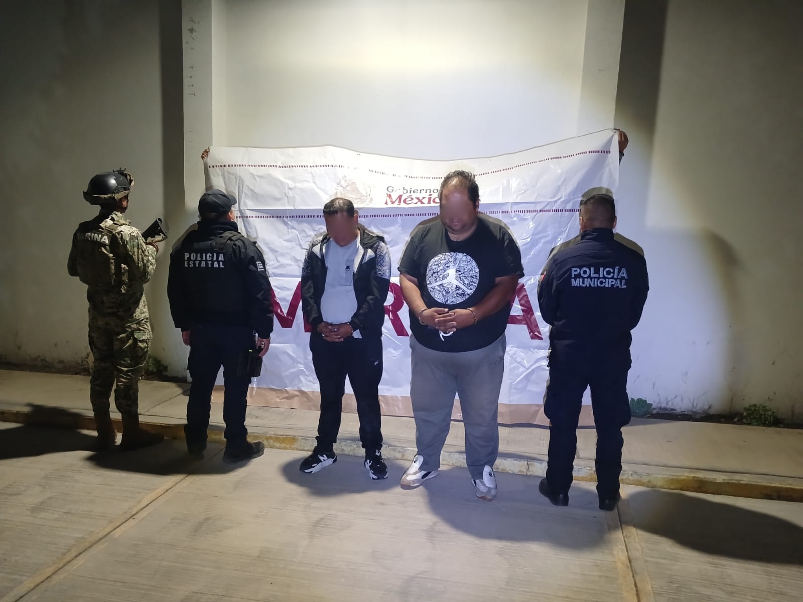 Policía de Zacatelco detiene a dos hombres y asegura vehículo en operativo coordinado en Papalotla