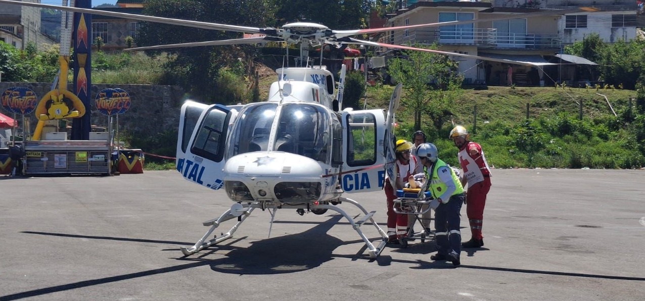 Traslado urgente activa operativo médico en Puebla