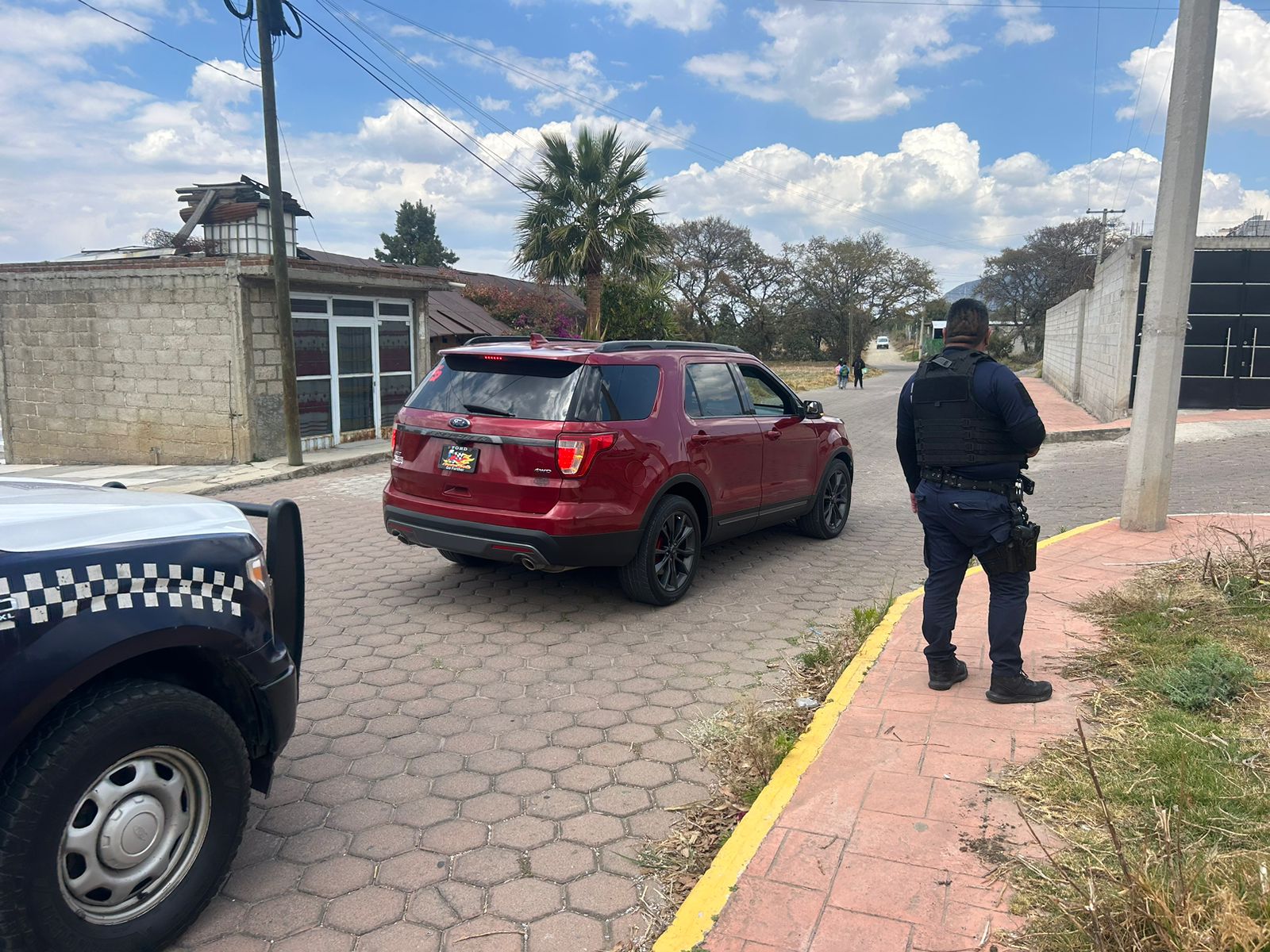 Recuperan más de 200 mil pesos robados y capturan a dos delincuentes
