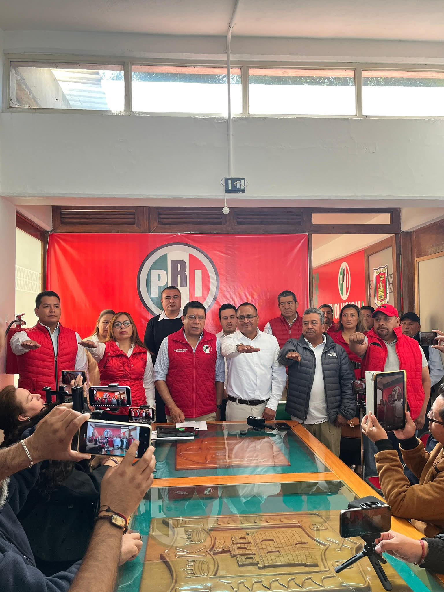 Formaliza PRI Tlaxcala estructura de "Defensores de México" bajo el liderazgo de Anabel Ávalos