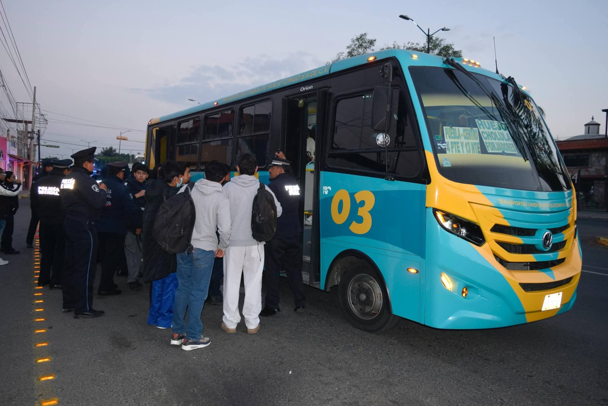 Refuerzan seguridad en transporte público en San Pedro Cholula: Operativo Pasajero Seguro