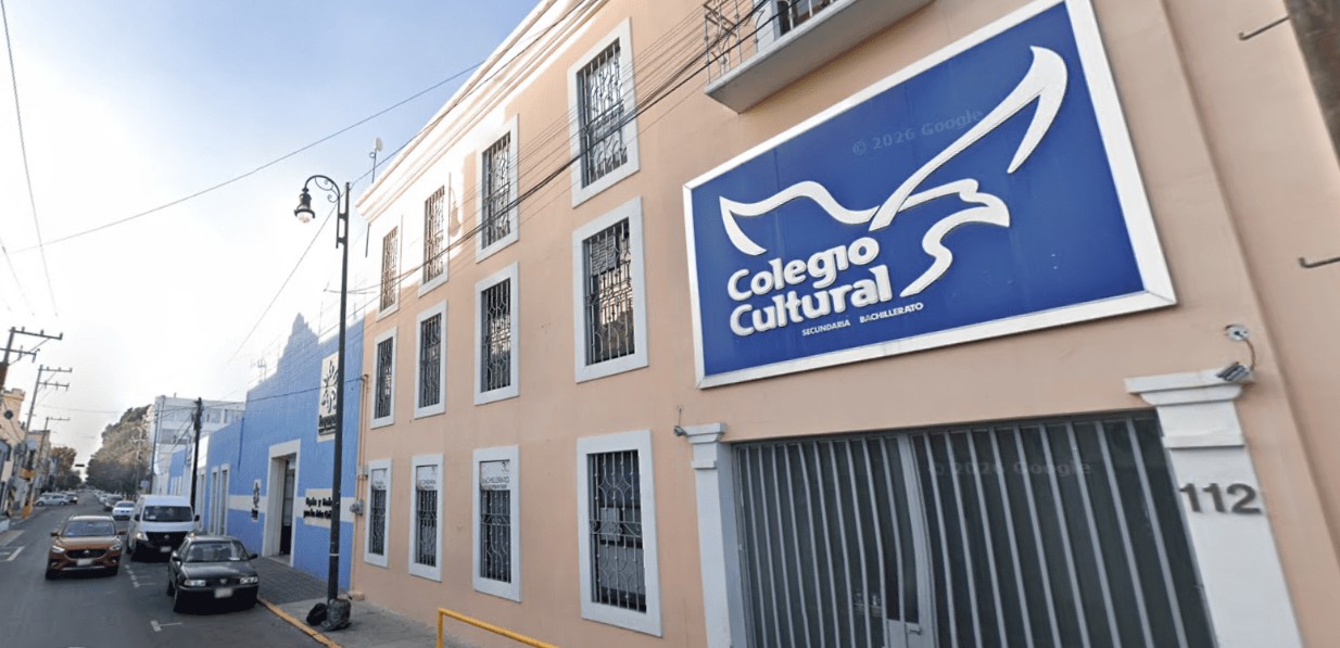 Alumna expone caso y pide atención de autoridades