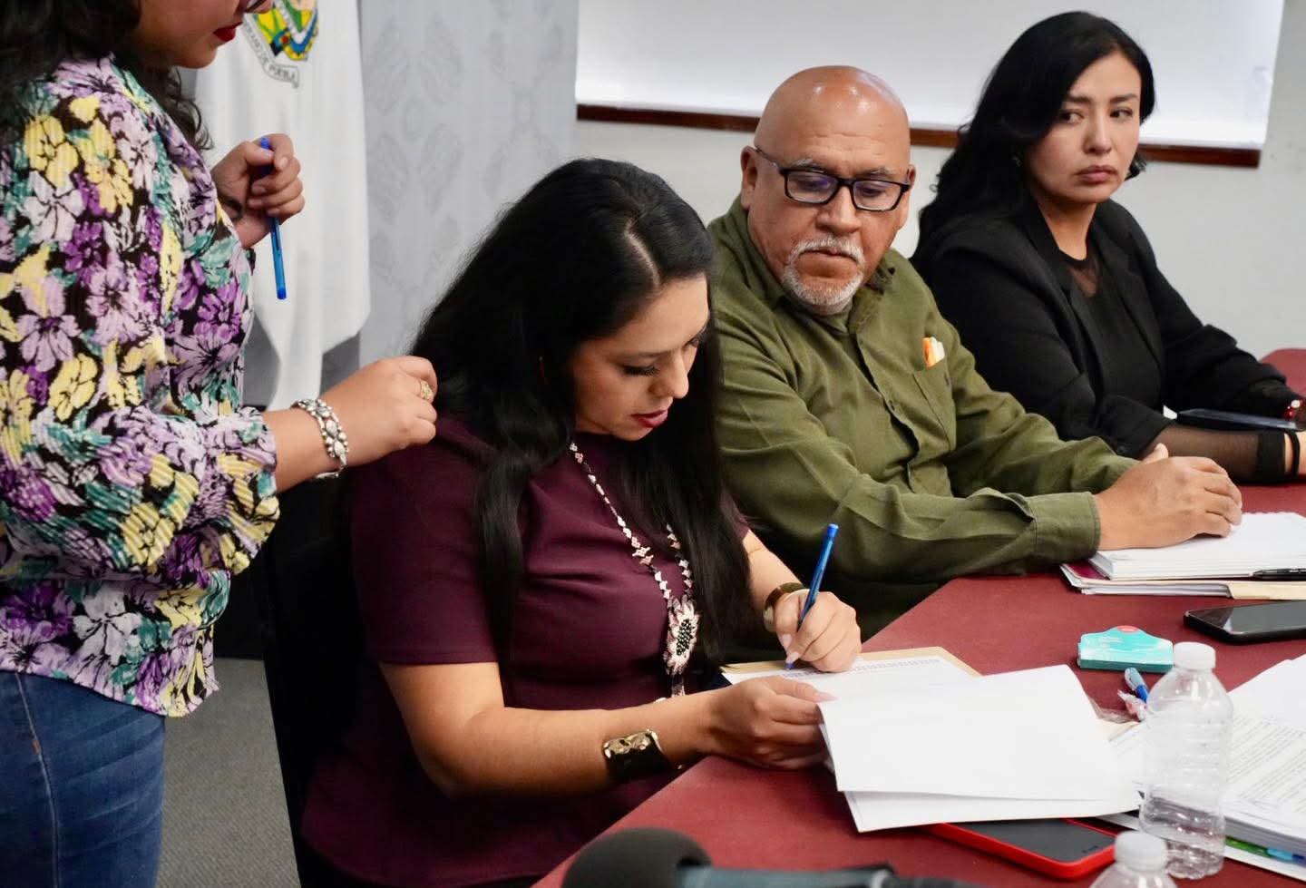 Tonantzin Fernández llega acuerda con Unión de Pueblos y Fraccionamientos contra Relleno Sanitario 