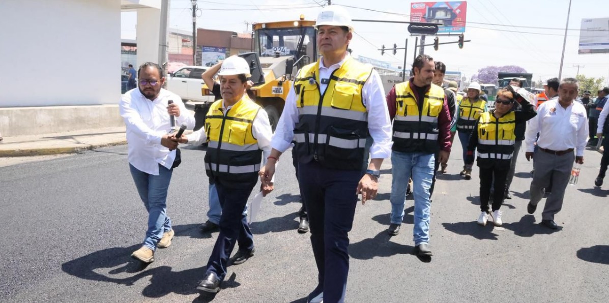 Puebla impulsa modernización vial con miles de calles pavimentadas