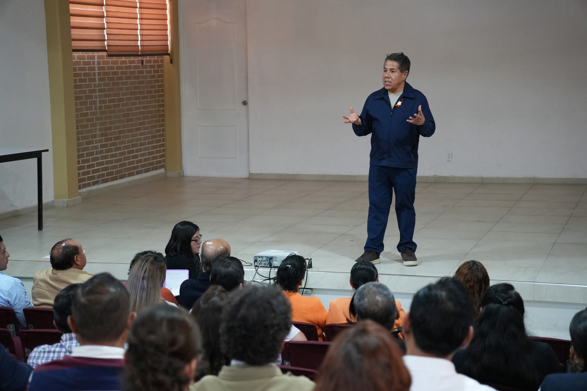 Denuncian uso proselitista del COBAT y suspensiones arbitrarias