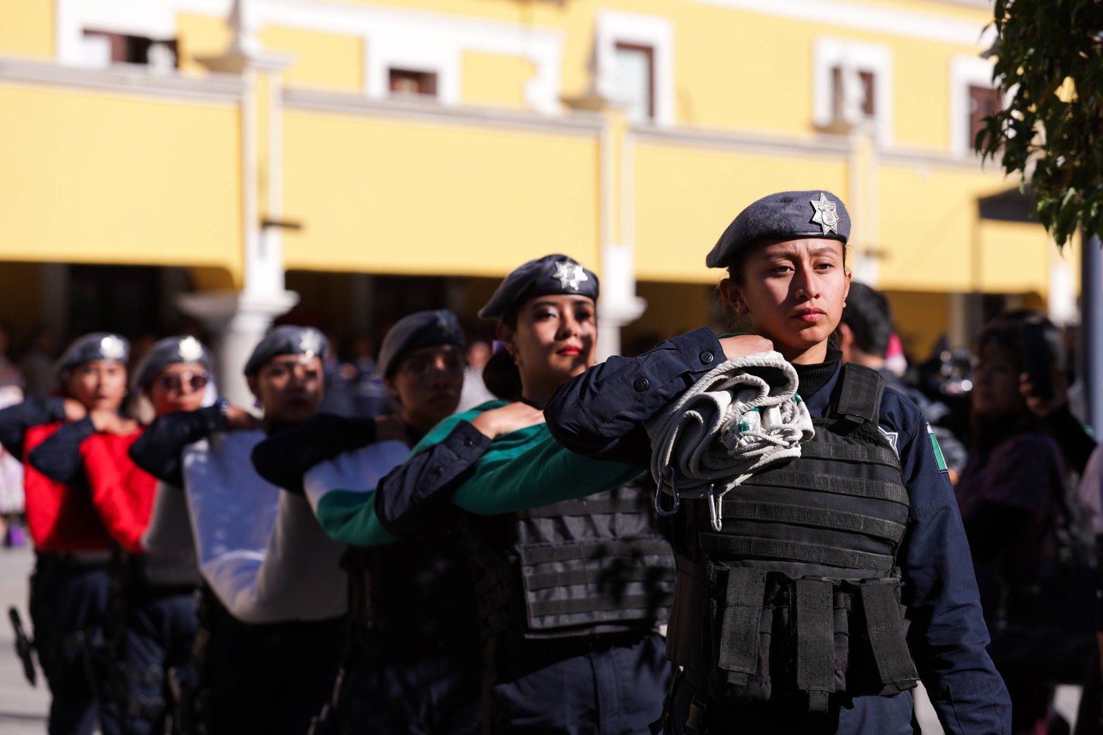 Destaca Lupita Cuautle avances y estrategias a favor de las mujeres, en ceremonia cívica