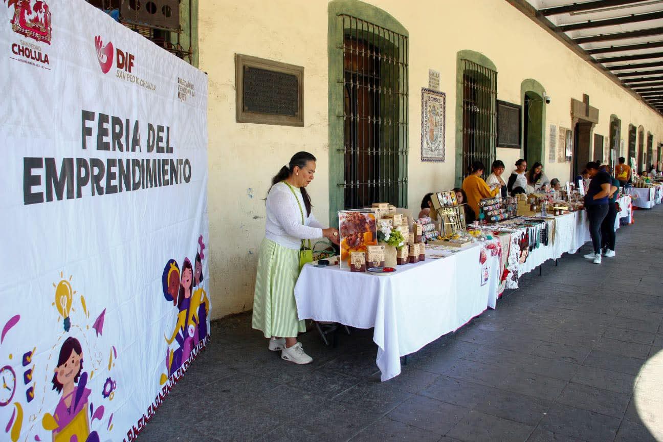 Feria del Emprendimiento fortalece talento local en San Pedro Cholula
