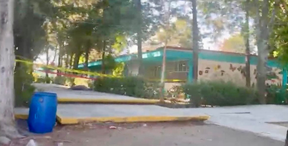 Hallan cadáver dentro del COBAEP plantel 2 en Angelópolis