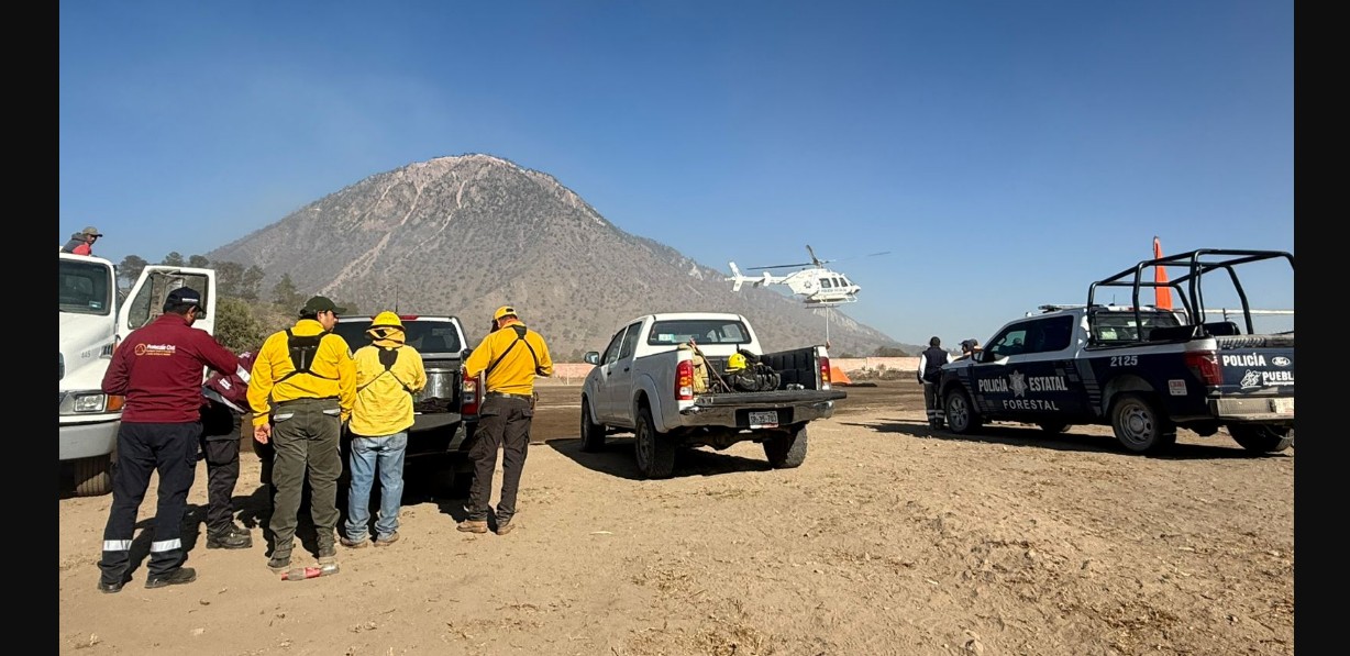 Puebla mantiene bajo control incendios forestales activos