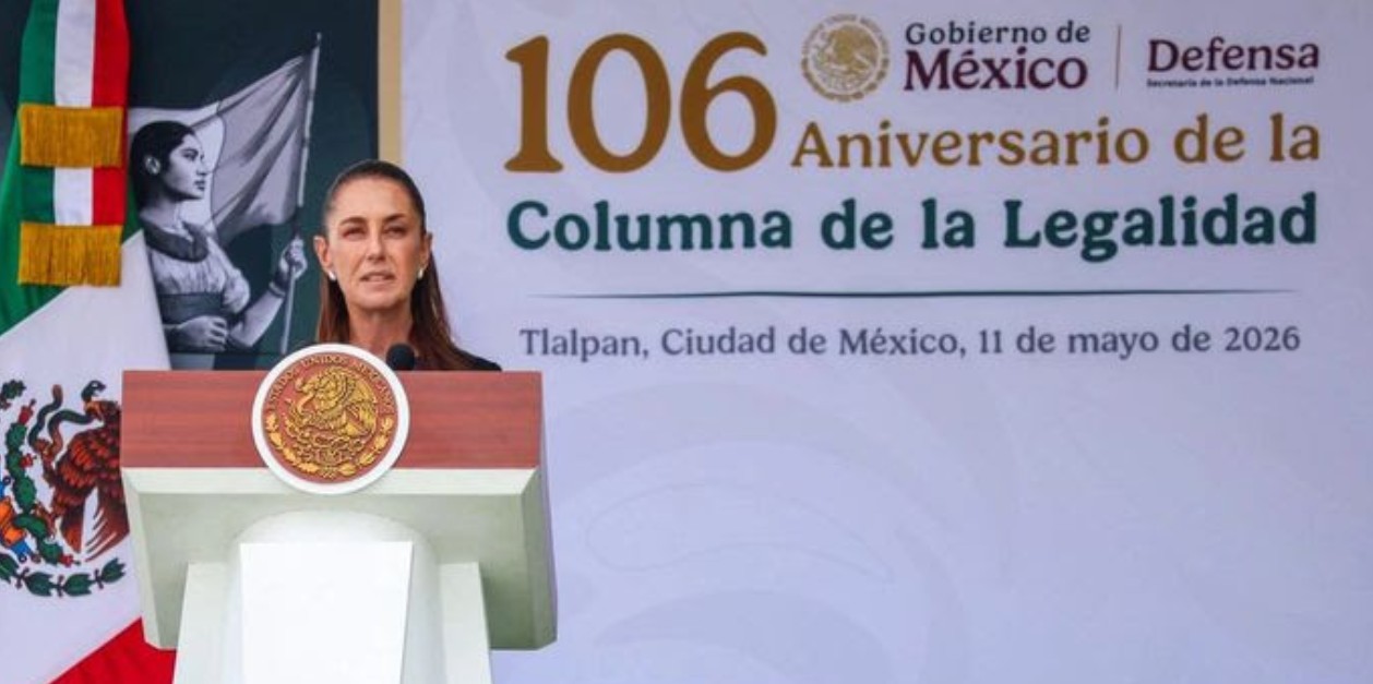 Claudia Sheinbaum durante ceremonia militar en el Heroico Colegio Militar