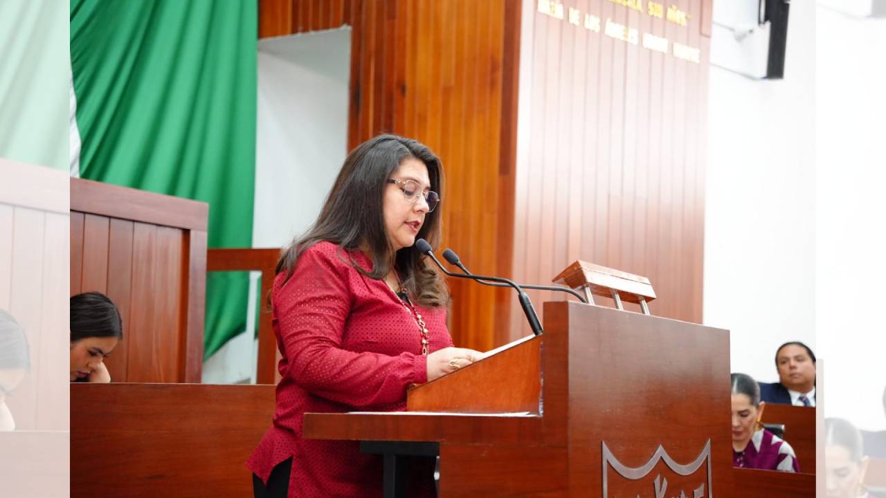 Diputada presenta iniciativa electoral en Congreso de Tlaxcala