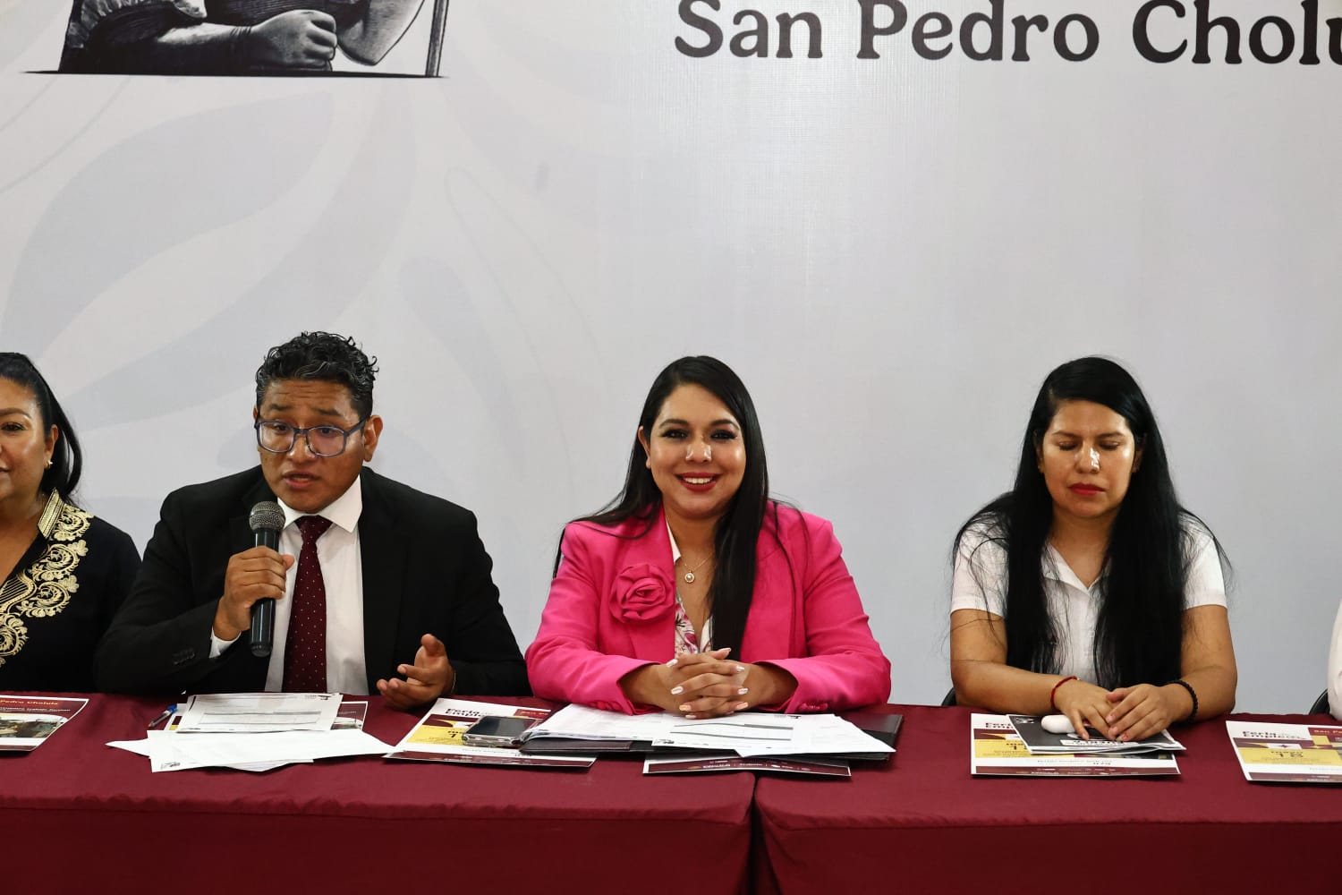 Gobierno de Tonantzin Fernández promueve feria del empleo en beneficio de las y los cholultecas