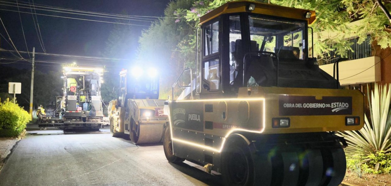 Trabajos de rehabilitación en la Avenida 20 Sur de Puebla