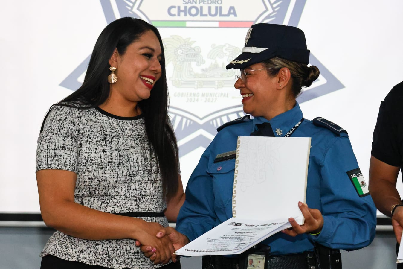 Gobierno de Tonantzin Fernández impulsa profesionalización policial para atención turística