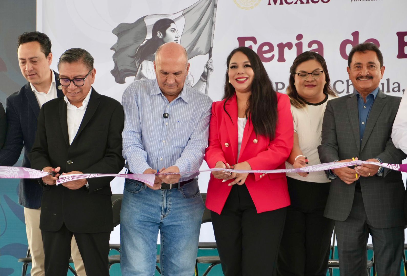 Con respaldo estatal, Tonantzin Fernández fortalece la economía de San Pedro Cholula