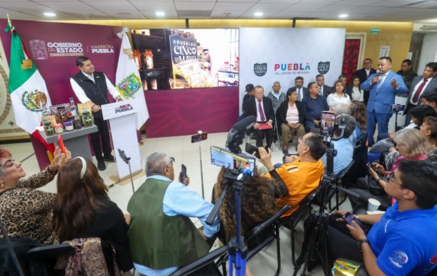 Proyectan apertura de Casas de Representación Migrante en España y Estados Unidos
