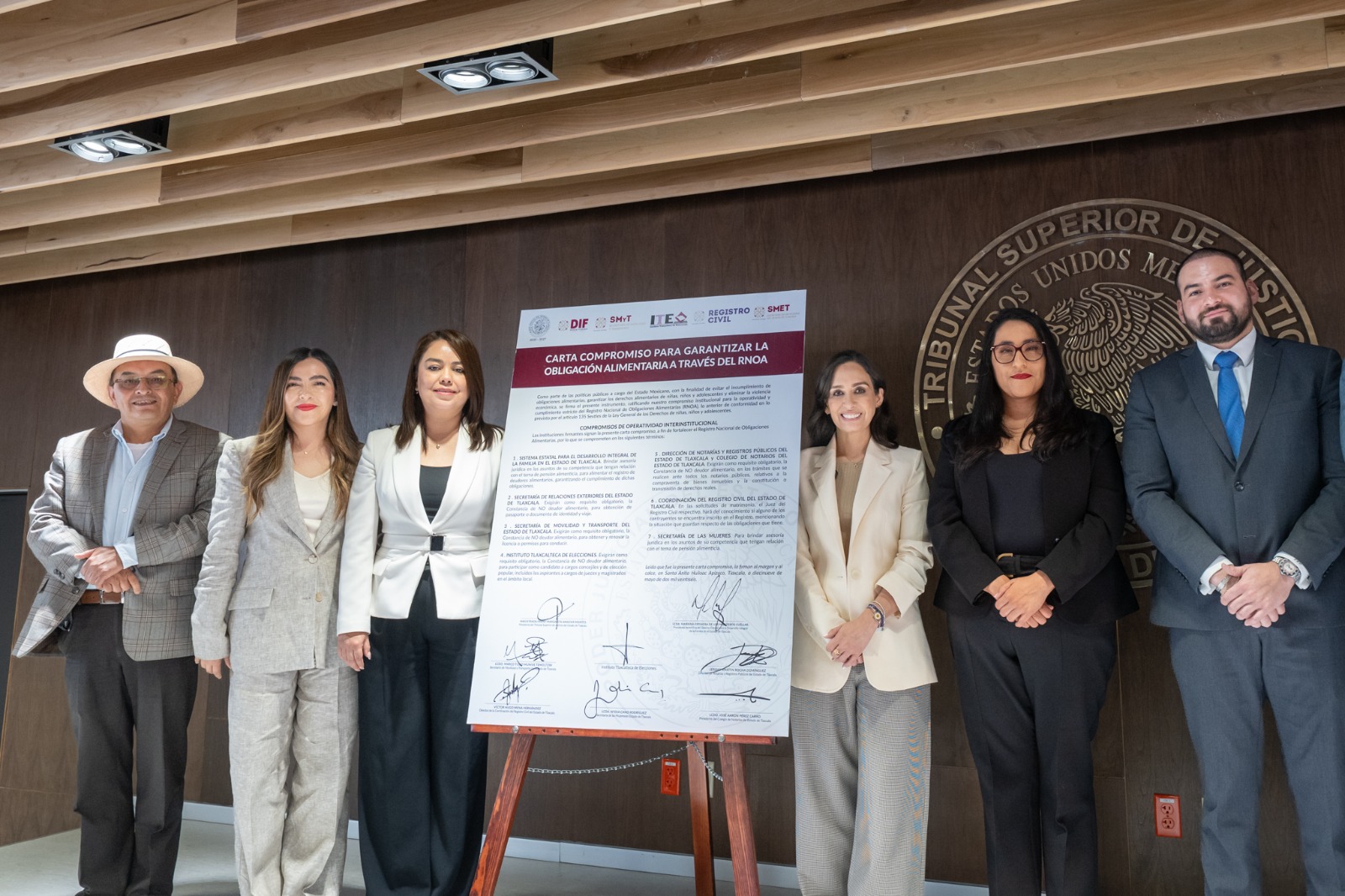Firma de convenio sobre deudores alimentarios en Tlaxcala