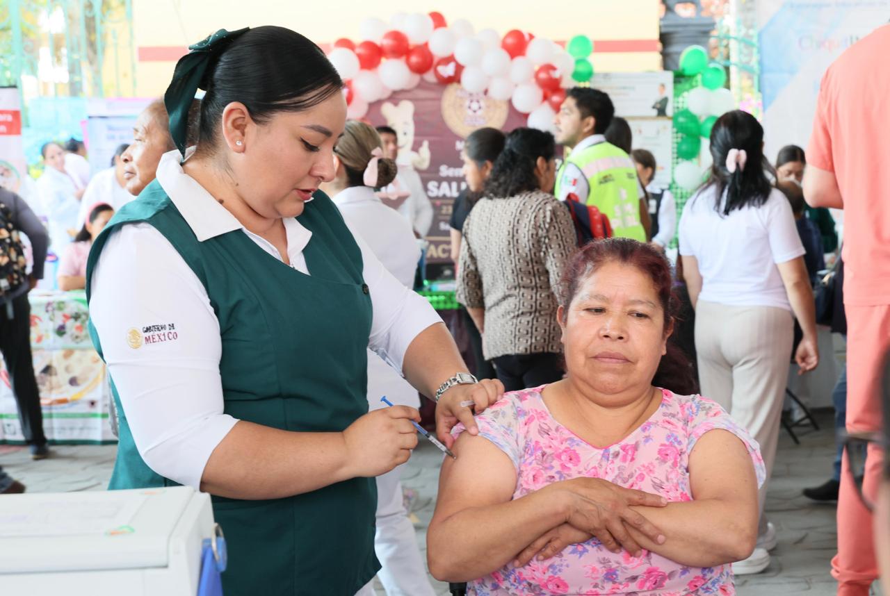 En conjunto con la federación, gobierno estatal acerca servicios médicos gratuitos a familias vulnerables 