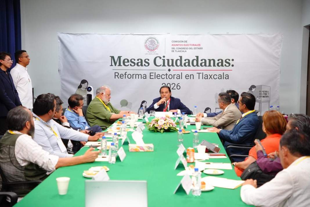 Mesa ciudadana sobre periodismo y elecciones en el Congreso de Tlaxcala