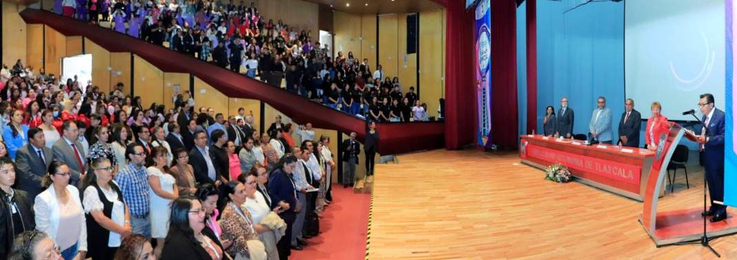 Congreso de educación inicial en la UATx