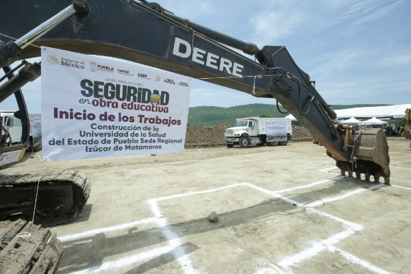Gobierno de Puebla prepara segunda etapa de la Universidad de la Salud en Izúcar 