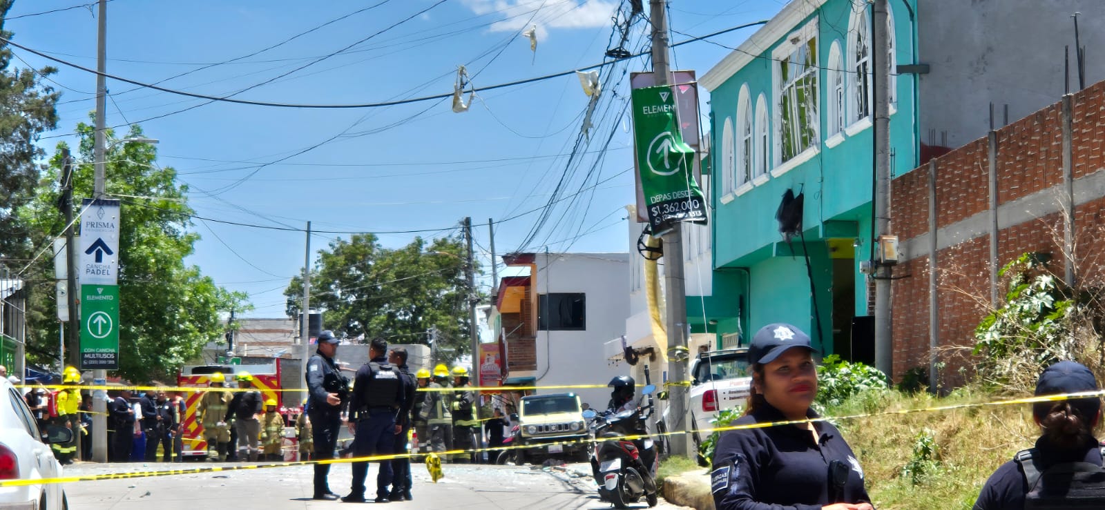 Explosión en calle Uranga moviliza a cuerpos de emergencia; no se reportan víctimas mortales