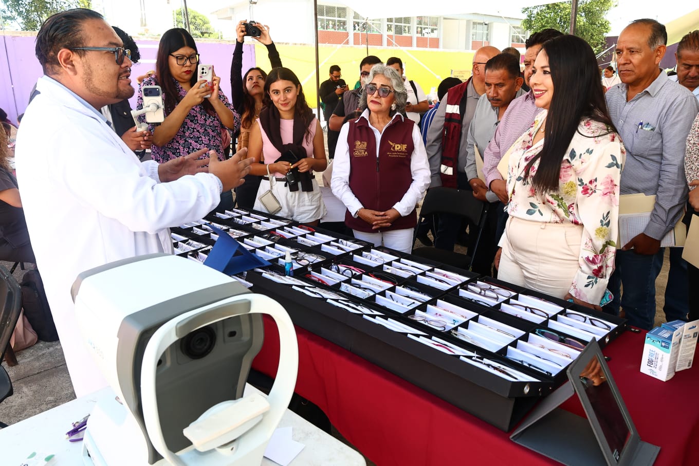 Tonantzin Fernández reafirma su compromiso con la salud de las familias de San Pedro Cholula